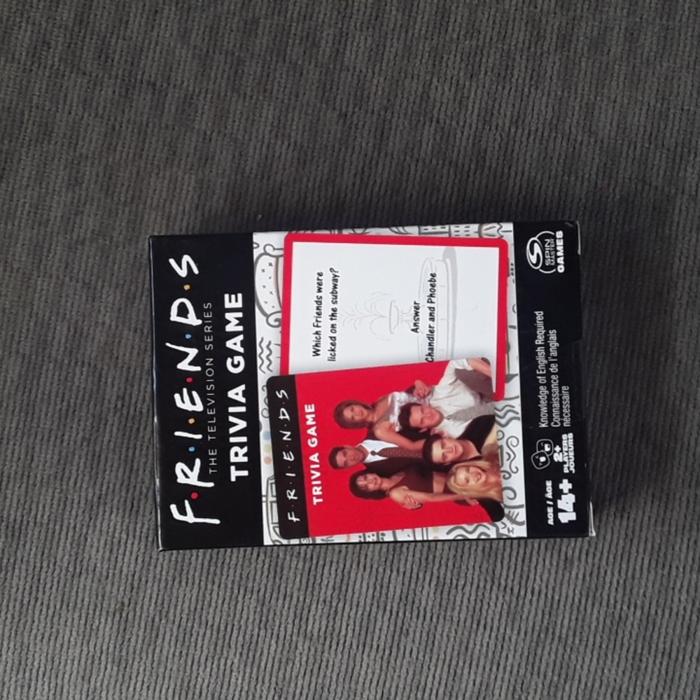 3PC F.R.I.E.N.D.S, THE OFFICE AND SEINFIELD TRIVIA GAMES SET